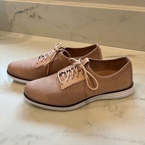 Cole Haan | Originalgrand Oxford Sneaker - Pink Rose Metallic | Size 6